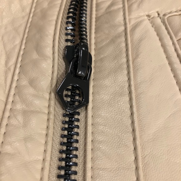 GUESS FAUX-Leather MOTO JACKET - Picture 7 of 13